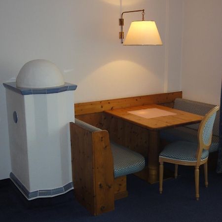 Hotel Zum Wolf Кастелрото Екстериор снимка