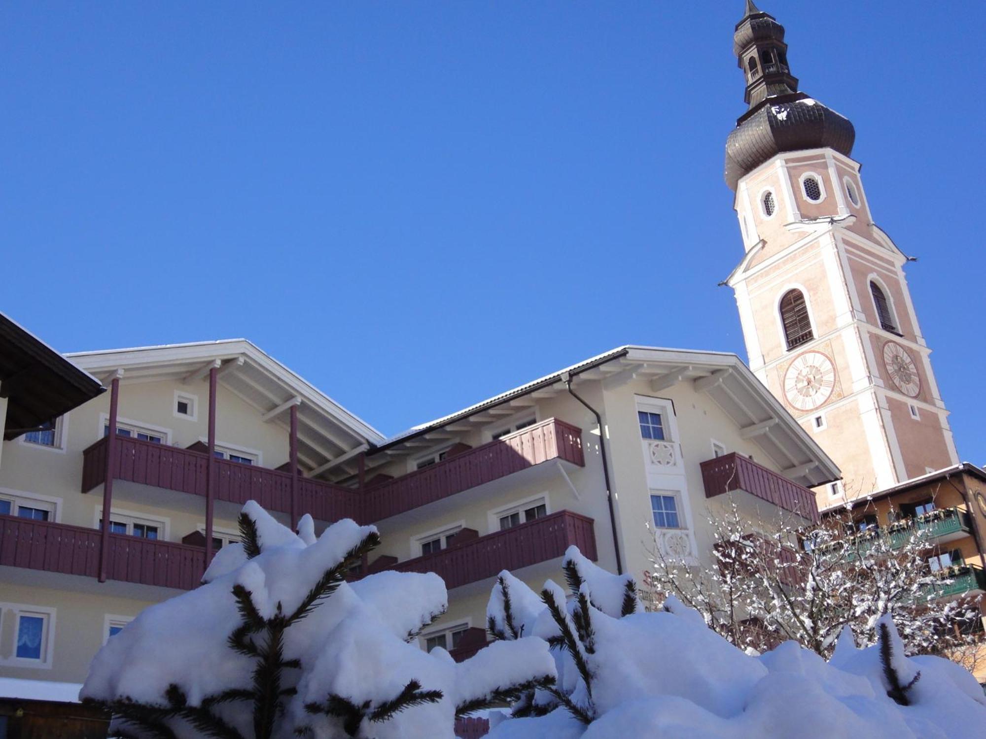 Hotel Zum Wolf Кастелрото Екстериор снимка